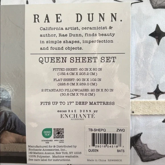 🦇 Rae Dunn Queen Sheet Set with Bat and Star Motif ✨ - Picture 4 of 6